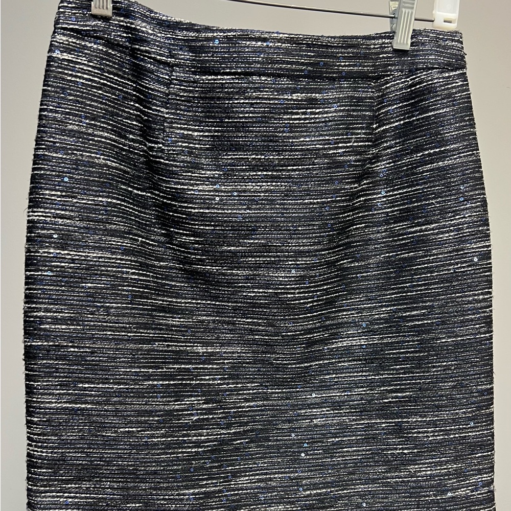 Laundry By Shelli Segal Shimmering Black and Silver Pencil Skirt